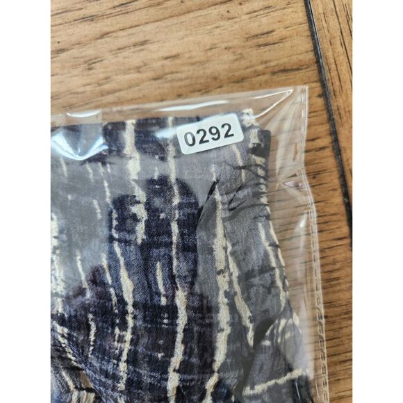 Eileen Fisher Petite 100% Silk Sleeveless Tunic Tank Top | Size S/P - Picture 8 of 8